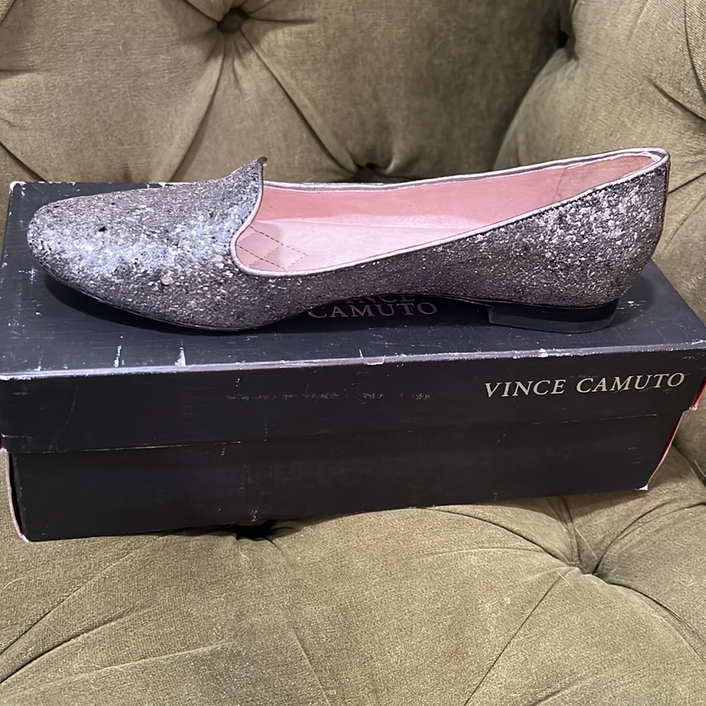 Vince Camuto, Size 7.5 Flats, Matte Glitter